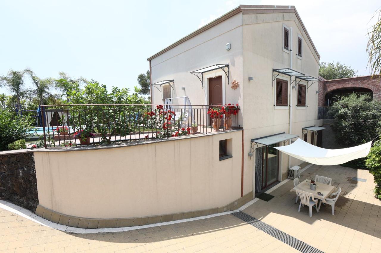 Casa Delle Foglie Villa San Giovanni La Punta Kültér fotó