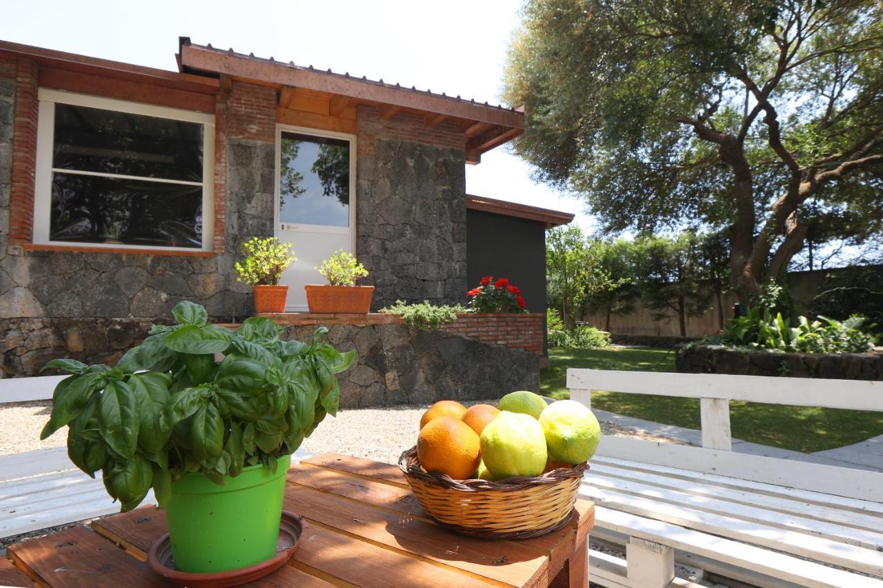 Casa Delle Foglie Villa San Giovanni La Punta Kültér fotó